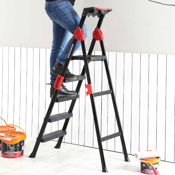 7x1 Steps Leo Metal Stepladder